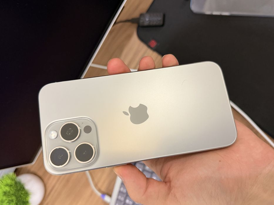 15 про макс 512 титан сильвер.использовал для себя.