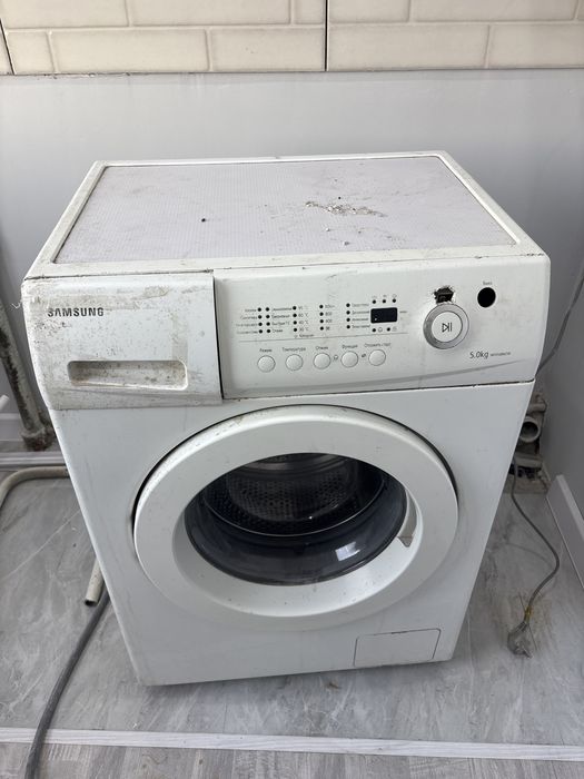 Продам стиральную машинку samsung
