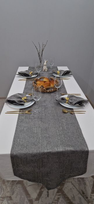 Раннер (дорожка на стол)