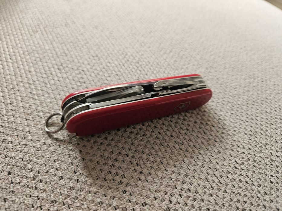 Victorinox  custom Yeoman