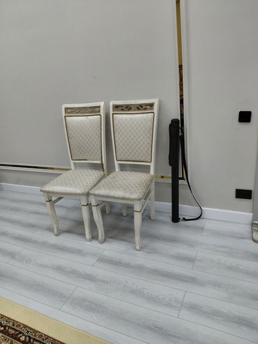 Продаю стулья/ стуля / каскелен