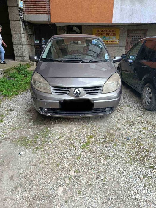 Продавам Renault Megan Scenic
