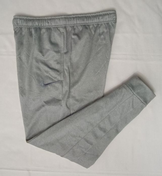 Nike Therma-FIT Sweatpants оригинално долнище L Найк спорт долница