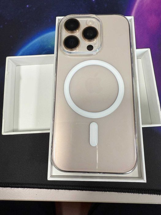 Iphone 16 pro 256 gb $850