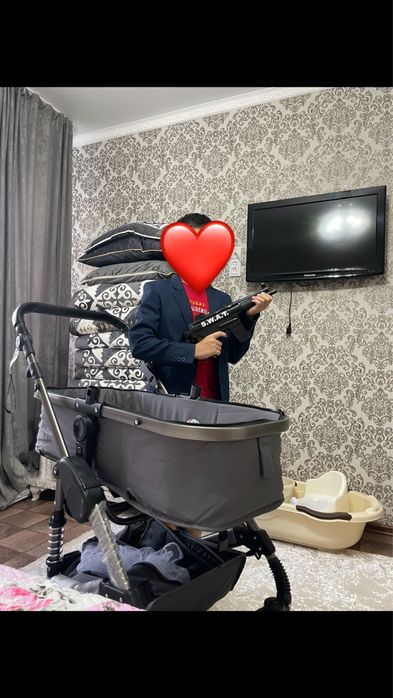 Продам коляску в идеальном состояний