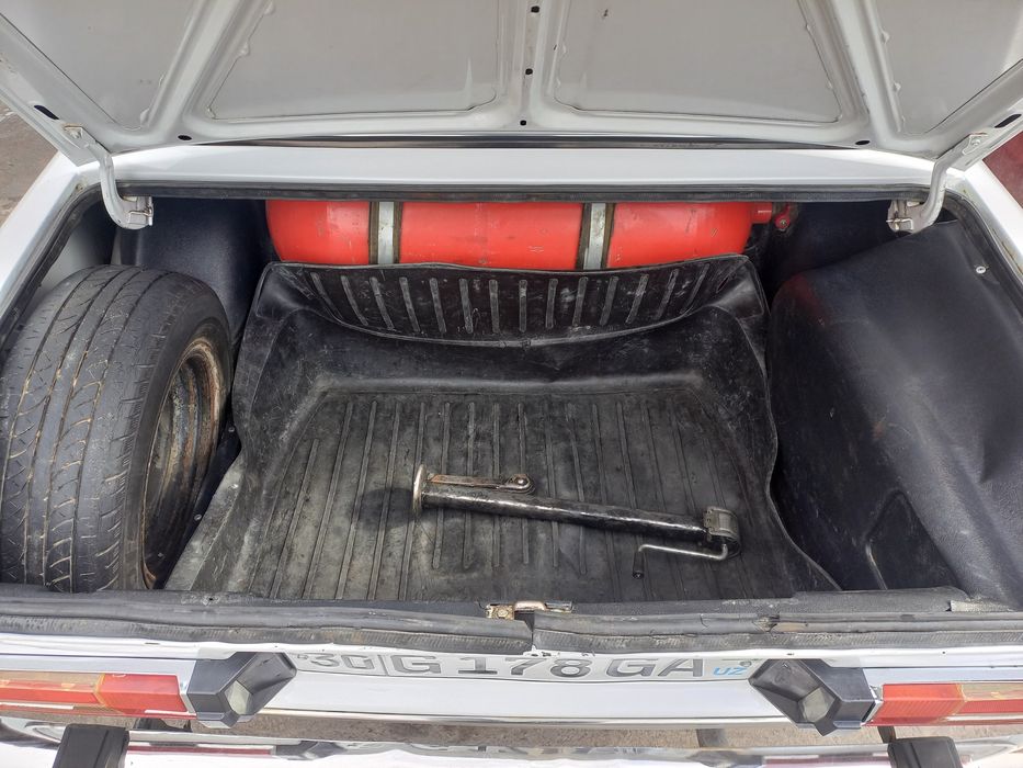 Ваз Жугули 06 срочно продам