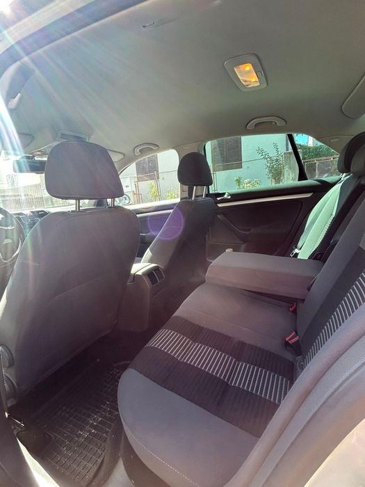 VOLKSWAGEN Jetta 0 — imagine 4