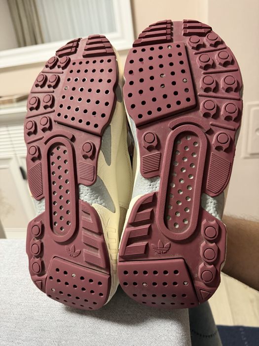 Adidas ZX22 Boost marimea 43.1/3