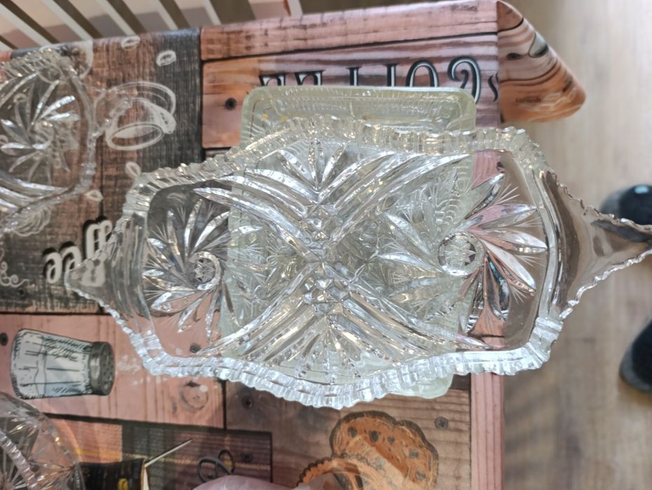 Кристални подноси и купи