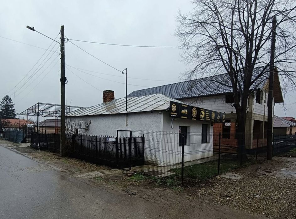 Casă – Oreavul - Vedere 2