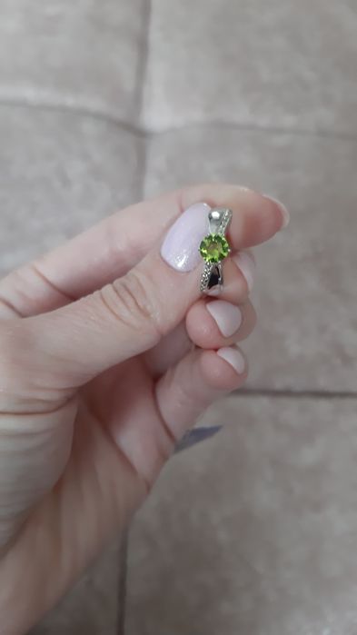 Продам серебряное кольцо