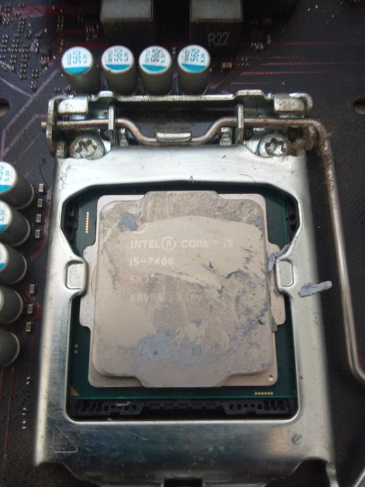 kit placa baza z270 gaming plus procesor i5 7400