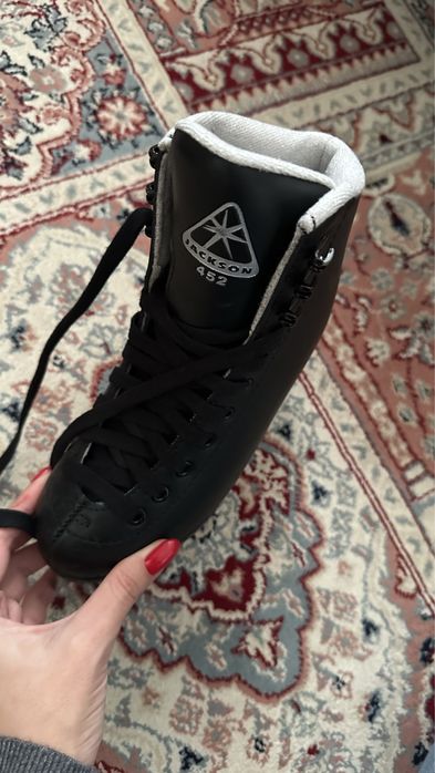 Коньки состояник отличное