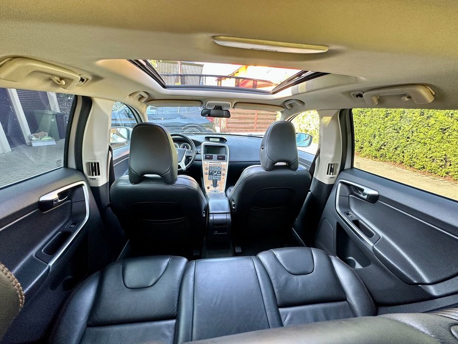 Vand Volvo XC60 2.4 D5 AWD 205CP Summum