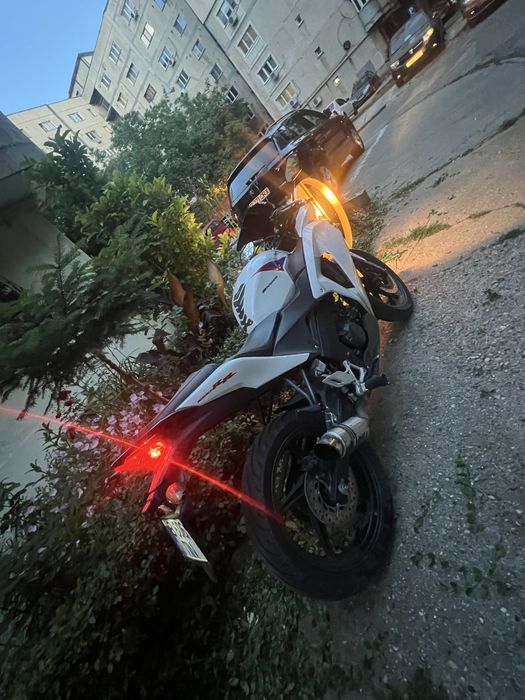 Vand Honda cbr 125