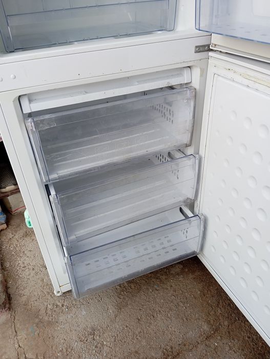 Холодильник  Beko