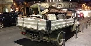 Debarasare apartamente garsoniere