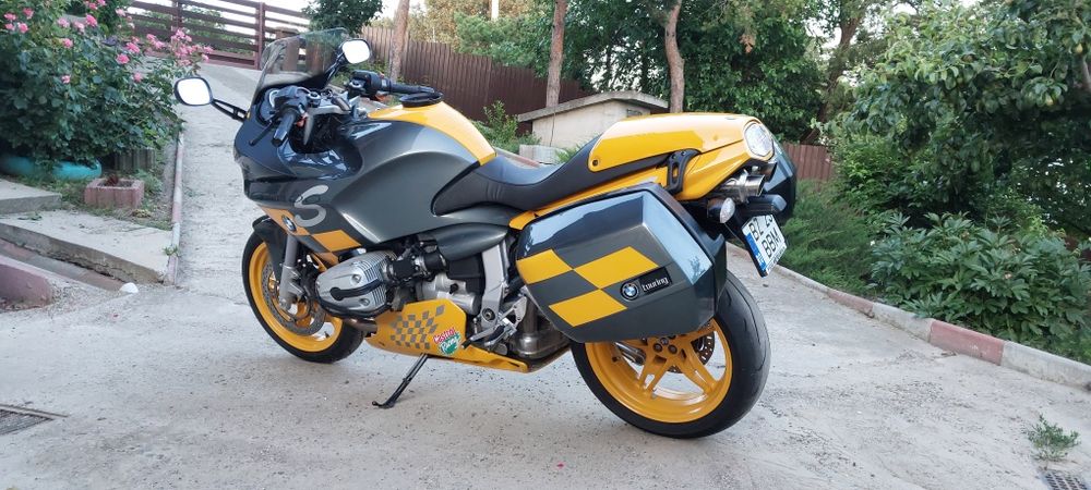 BMW  R1100S 2004