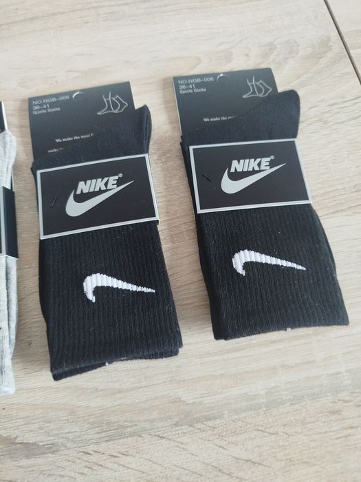 Șase perechi de șosete Nike unisex mărime universală