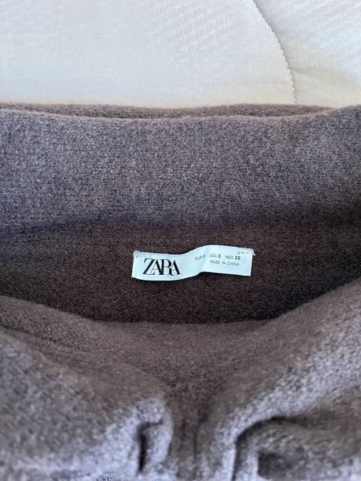 ZARA пуловер S р-р с паднали рамене