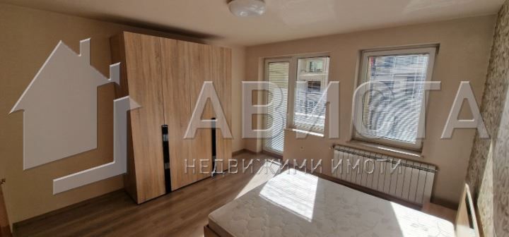 Дава се под наем Двустаен апартамент в София, Лозенец - 73 кв.м за 700 € - Снимка #3