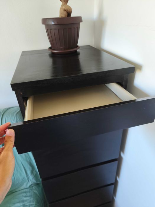 Comodă Ikea Malm neagră înaltă stare f bună