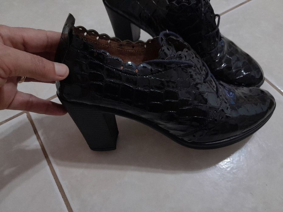 Елегантни обувки