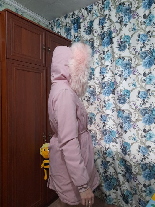Продам розовую парку