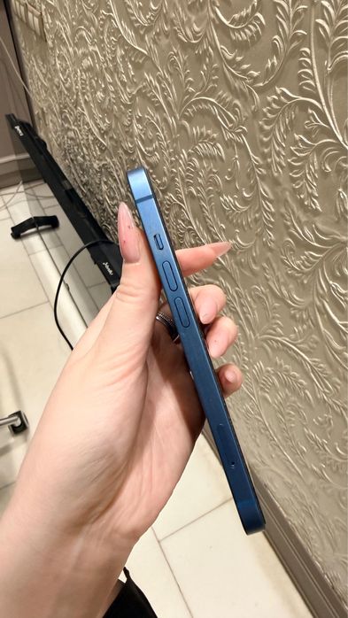 Iphone 13 продам айфон 13 в отличном состояний