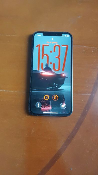 Iphone 12 в отличном состоянии