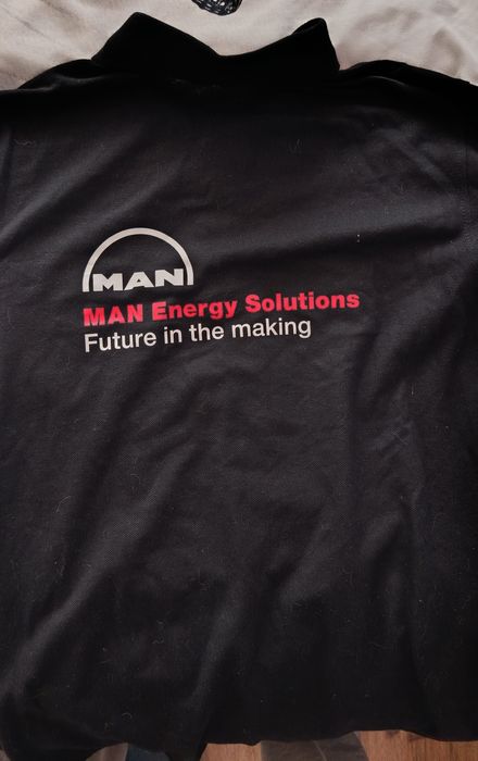Фланелка на MAN къс ръкав с яка
