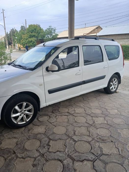 Lada largus sotiladi 2014