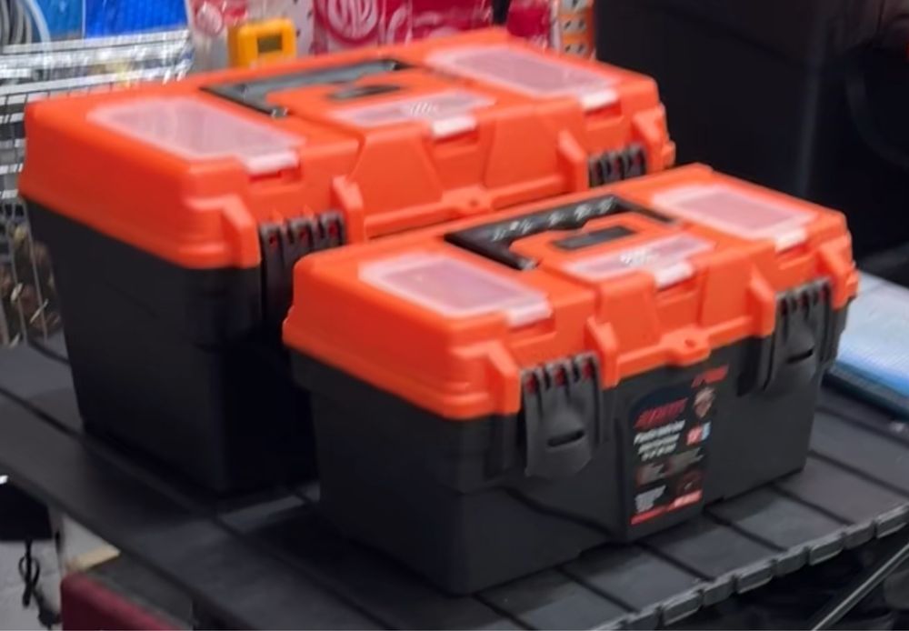 Ящики для инструментов