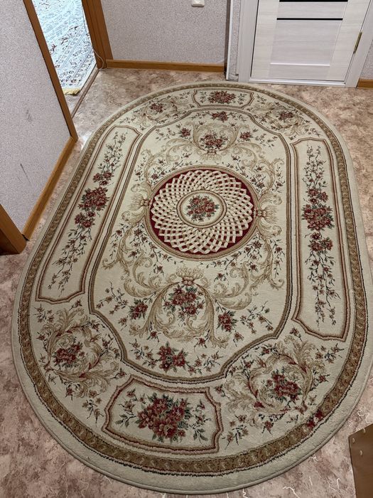 Продам ковры в хорошем состоянии