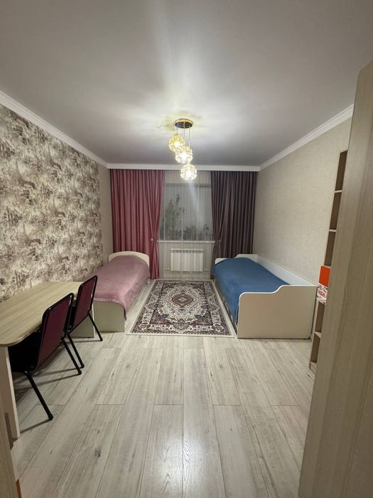 Продам срочно 4 комнатную квартиру