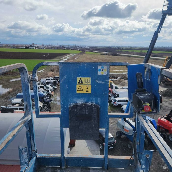 Nacela foarfeca Genie GS3246, 11,75m, 318kg, platforma deplasabila