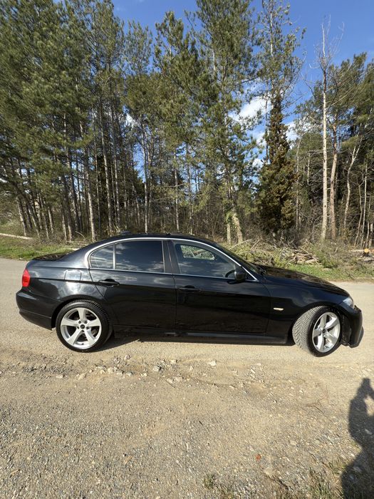 Bmw e90 2010 245к.с.