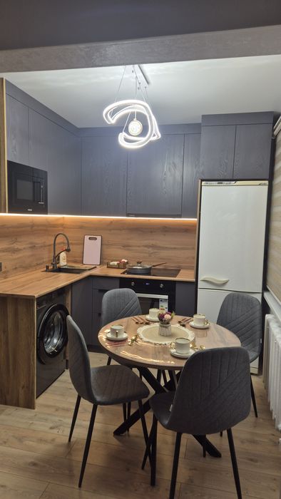 Люкс 1комнатная посуточно