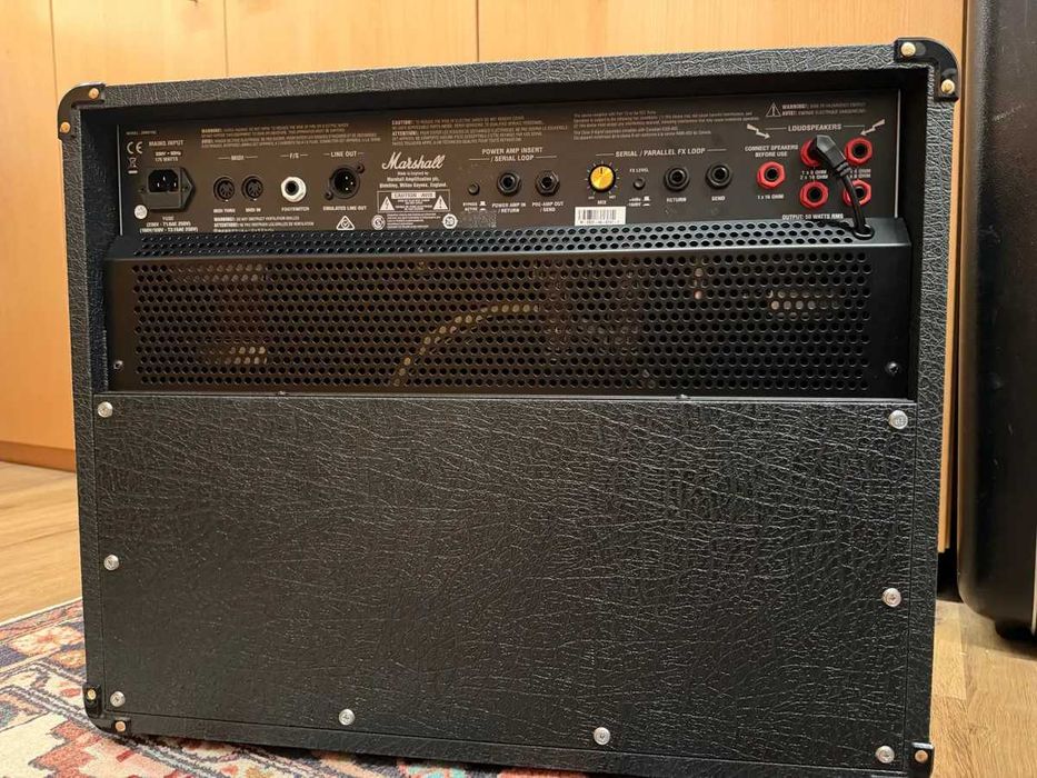 Marshall JVM 215C – лампов комбо усилвател, 50 W, отличен състояние