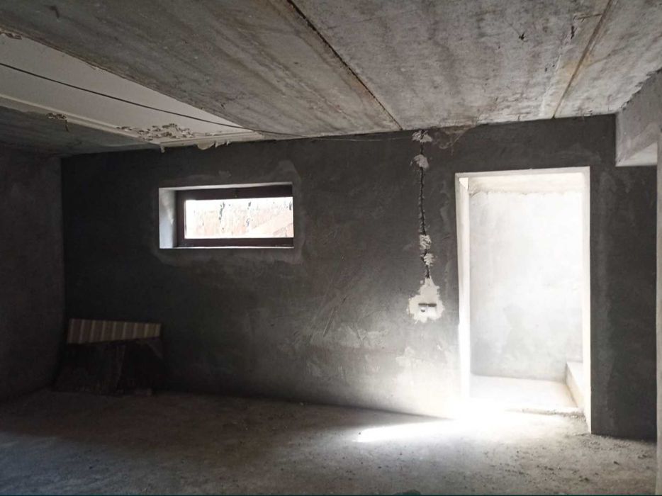 Продаётся дом не далеко от бетонки