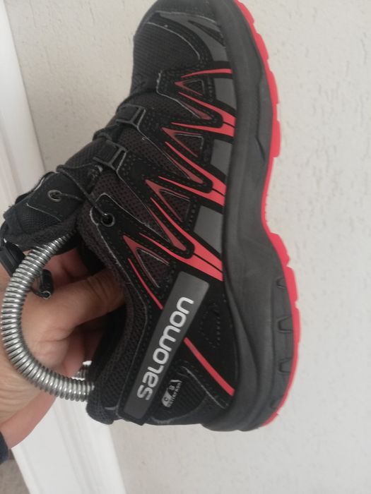 Adidași Salomon nr 36 unisex