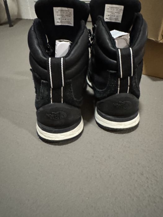 Туристически обувки The North Face