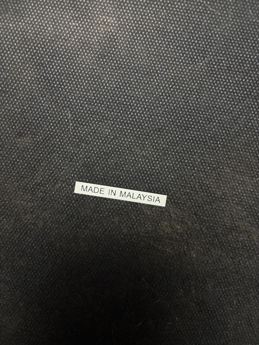 Стол и 8 стульев