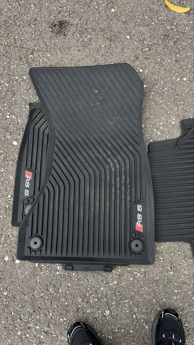 Covorase presuri Audi RS5 S5 A5 B9 orgininale 8W