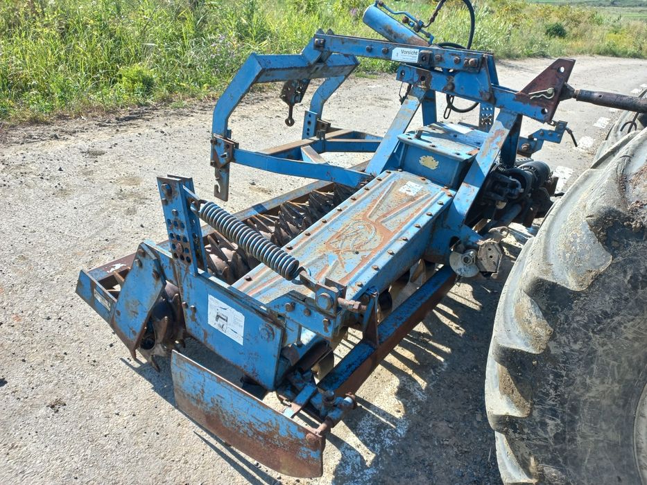 Grapa rotativa Rabewerk freza pamant