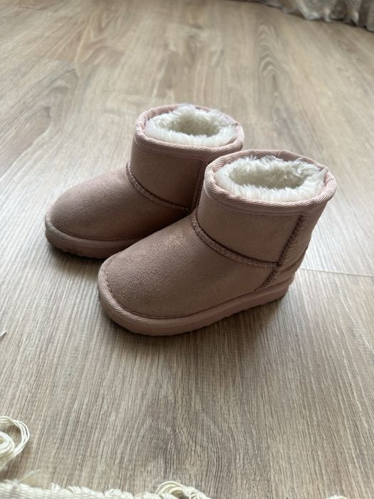 Обувь детская . Размеры 21.22.23