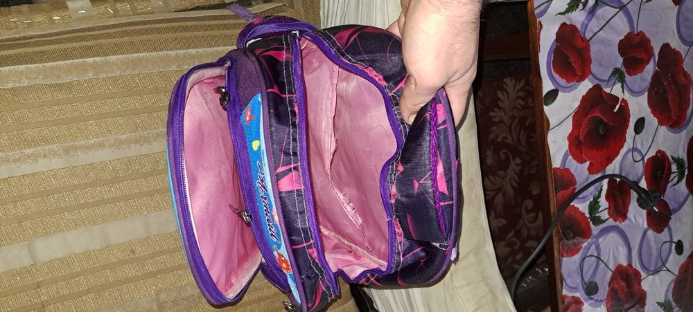 Портфель девчонкам