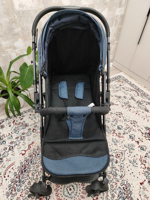 Коляска прогулочная