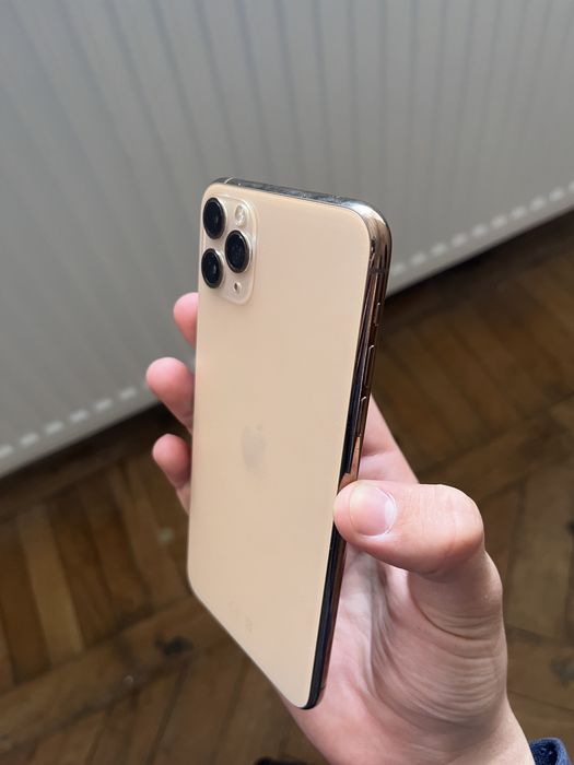 IPhone 11 pro max 84%