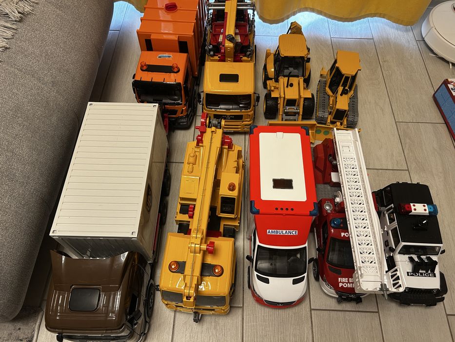 Vand colectie Bruder impreuna sau separat